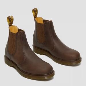 Like New 2976 CRAZY HORSE LEATHER CHELSEA BOOTS